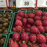 Цены в Макро-фуд на овощи, фрукты, мясо, рыбу, морепродукты.